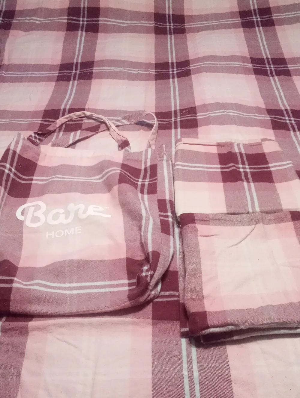 Plaid Pink and Maroon Flannel Sheet Set